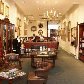 Showroom of Henry Poole in Savile Row, © Henry Poole & Co