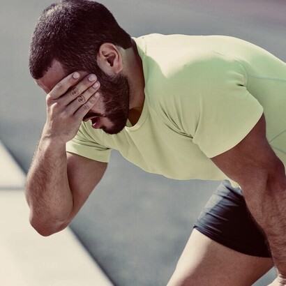 Les salariés courent aussi. Il est pressé par le temps et par les tâches à accomplir