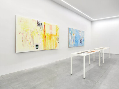 Umberto Bignardi, Lo spettacolo delle immagini, vista della mostra. Cortesia di Vistamare