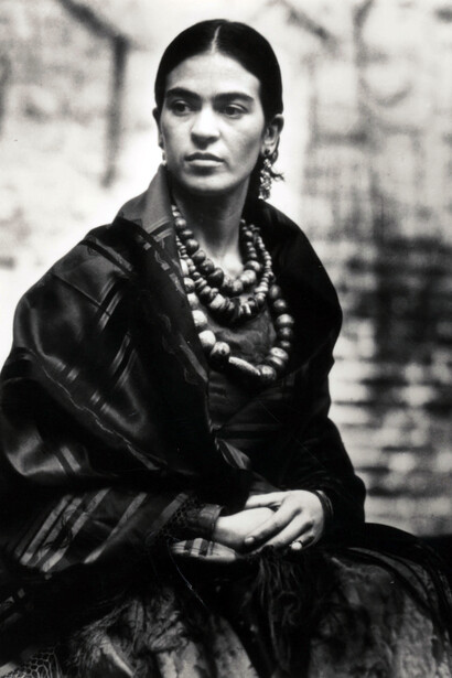 Edward Weston - Frida Kahlo, 1930 - Stampa alla gelatina d’argento, 53x42 cm - Courtesy of Throckmorton Fine Art Inc., New York, USA -
 Edward Weston by SIAE 2016 - Foto di Gerardo Suter