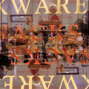 Gionata Xerra, Laugenbrezel, Berlin, 2009, fotografia digitale con interventi manuali, 36 x 60 cm