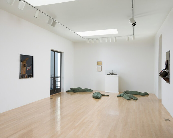 Kienholz, Exhibition view. Courtesy of L.A. Louver