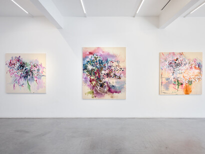Elizabeth Abel, Metamorphosis, exhibition view. Courtesy of Ronchini Gallery