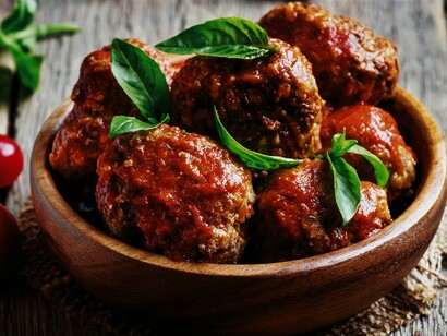 Polpette, meatballs, also a synonym of scolding and a loving nickname usually given to a little girl