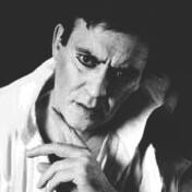 Il regno poetico “dell’orale” contro ogni tirannia del testo e del “già scritto” contro cui combatté sempre Carmelo Bene