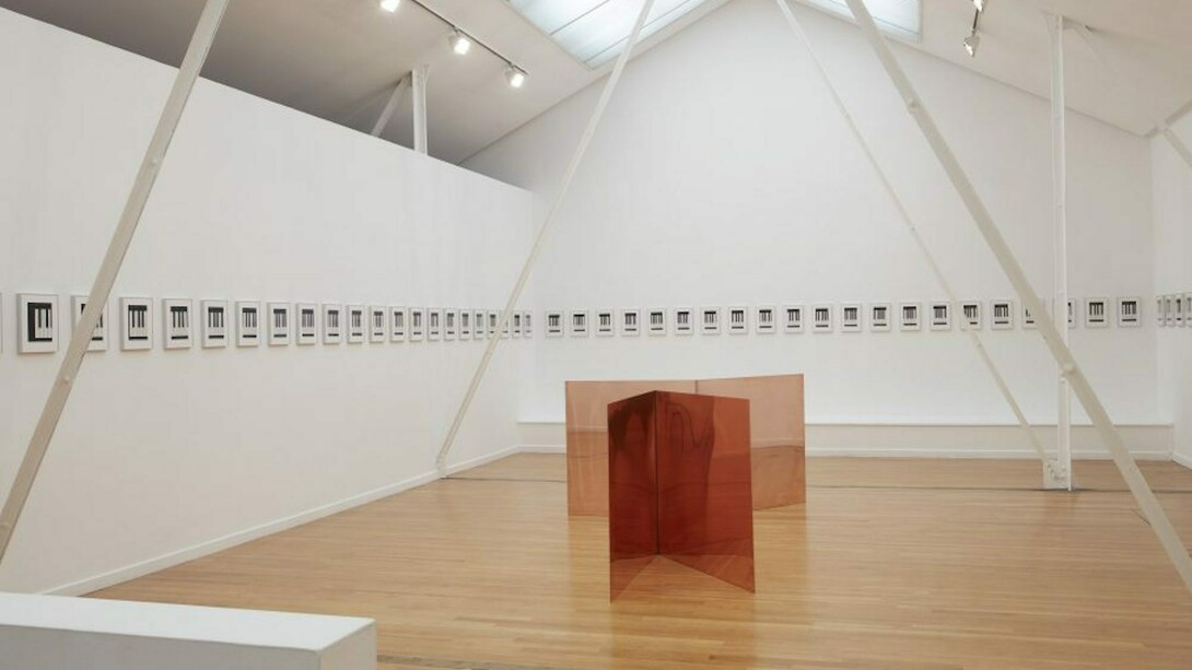 Adrian Sauer, Exhibition view. Courtesy of Galeria Helga de Alvear