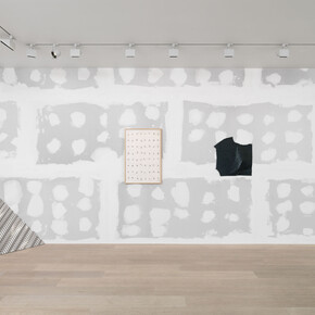 Photo by Annik Wetter. © 2014 Courtesy Gagosian Gallery