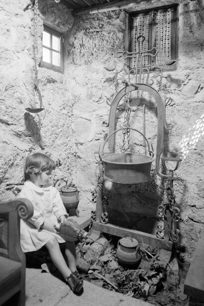 *Portugal dos Pequenitos*. Fotografia Mário Novais, após 1940, coleção Biblioteca de Arte da Fundação Calouste Gulbenkian, Lisboa