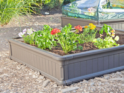 Could we get raised beds with insulating covers?