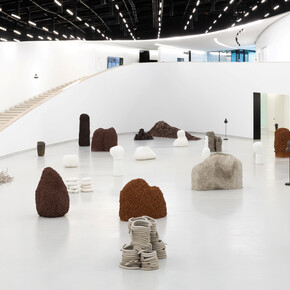 Anna Maria Maiolino, Poetic Earth, exhibition view. Courtesy of MAAT