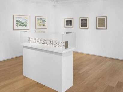 Etel Adnan, Au coeur du silence, vue d'exposition. Avec l'aimable autorisation de la Galerie Lelong