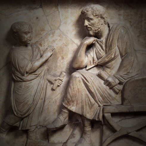Maestro e allievo. Rilievo dal sarcofago di Marco Cornelio Stazio, da Ostia, Museo del Louvre, Parigi, Francia