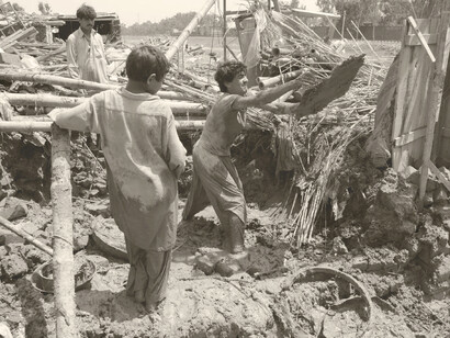 El poner todos los esfuerzos en la adaptación y dar por perdida la posibilidad de reducir drásticamente las emisiones no es una vía de solución de la problemática climática