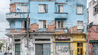 Gracias a los movimientos sociales y a un sindicalismo dinámico (en el que destacó el actual presidente Lula da Silva), Brasil supo convertir la debilidad en fortaleza. São Paulo, 2017.Brasil