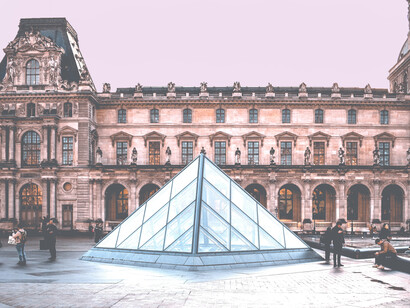 El Museo del Louvre es el museo nacional de Francia ubicado en París