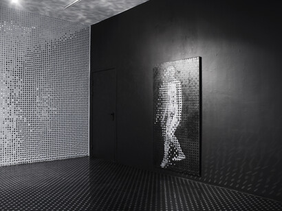 Does the space change when it is being watched? Courtesy of Galerie Iragui