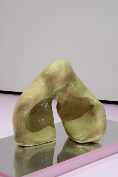 Elisa Braem, Nos encontramos en la noche, vista de exhibición. Cortesía de Es Baluard Museu d'Art Contemporani de Palma