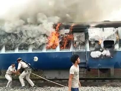 Trains vandalised during protests in Bihar against changes to the Agniveer scheme