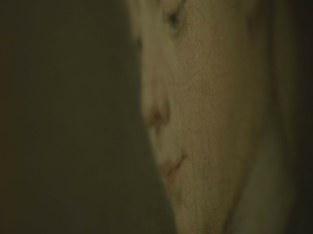 Mark Lewis, Invention au Louvre, 2014. Film HD coul., sil. © Mark Lewis et l’ONF