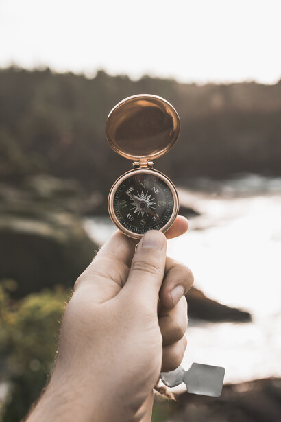 A veces la vida nos invita a detenernos y mirar hacia adentro, para escuchar la voz que el ruido del mundo ha silenciado