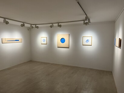 Ferenc Forrai, Waterline, exhibition view. Courtesy of Várfok Gallery