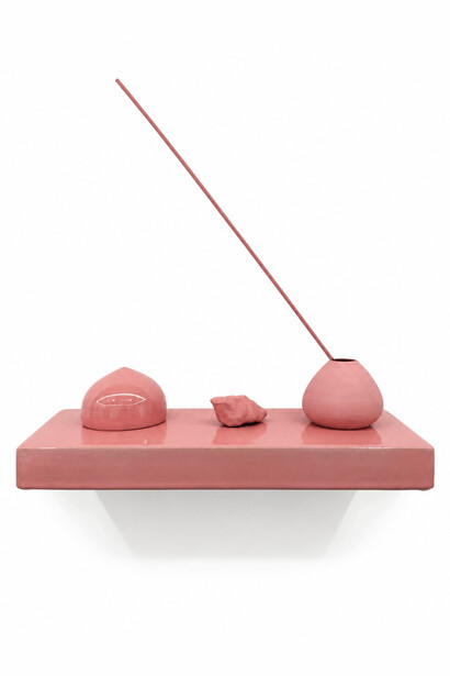 Marie Herwald Hermann, Porcelain, stoneware, and glass, 2026. Courtesy of Mindy Solomon Gallery