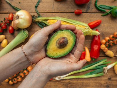 Una alimentación adecuada no solo previene enfermedades, sino que también contribuye al bienestar general y a una mejor calidad de vida