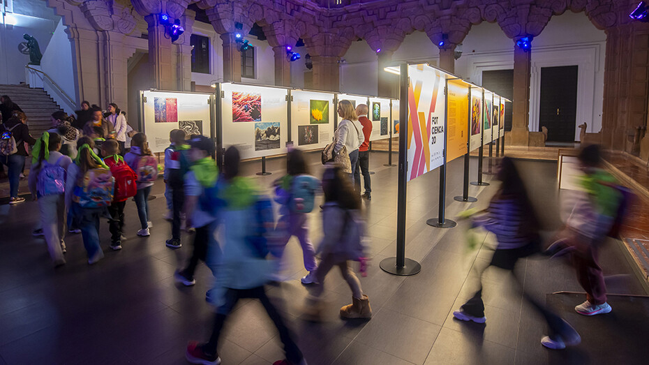 Fotociencia, vista de exhibición. Cortesía de Casa de la Ciencia