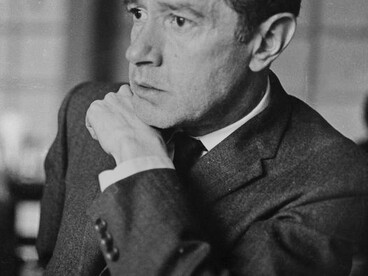 Además de escritor, Juan Rulfo fue fotógrafo; sus recorridos por el México rural alimentaron una mirada que encontró en los paisajes, los pueblos y sus habitantes la esencia de una obra profundamente humana