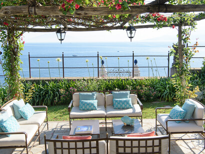 Villamarina il panorama dal giardino, Capri, Italia
