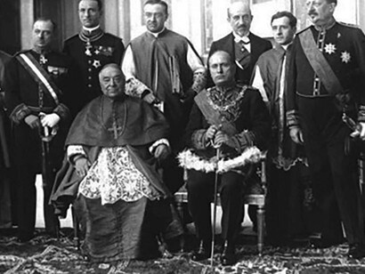 Benito Mussolini e il cardinale Pietro Gasparri
