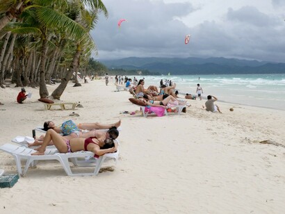 The  famous tourist destination in a state of calamity