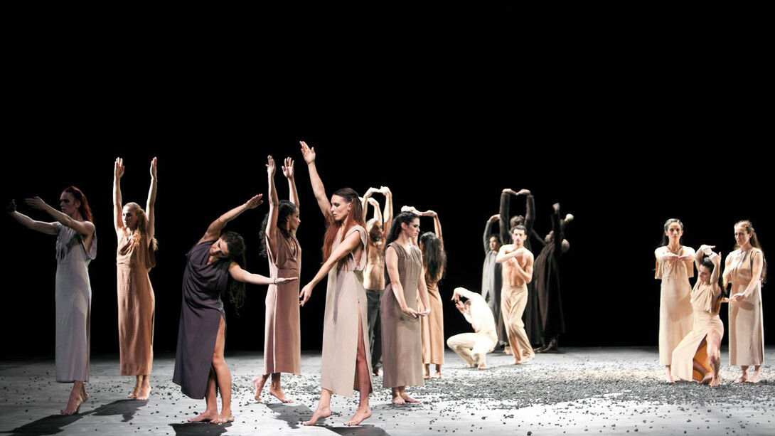 Sacre. Mit freundlicher genehmigung des Staatsoper Unter den Linden