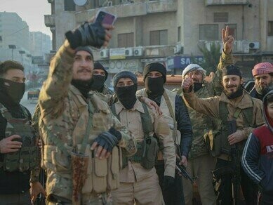 Província de Hama, Síria. Hoje tudo parece diferente no que respeita ao conhecimento, mas não no que respeita à ocorrência do que se considera impossível ou sequer impensável  