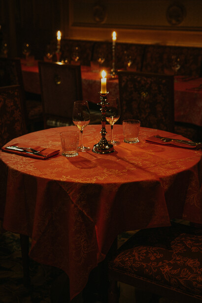 The esteemed "Salon Lapérouse" in London, UK