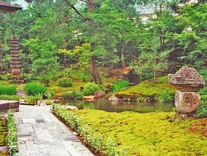 Junsei Shoin Gardens © John Ewing