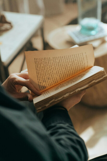 He leído todos los libros. Ninguno decía cómo salir del fuego