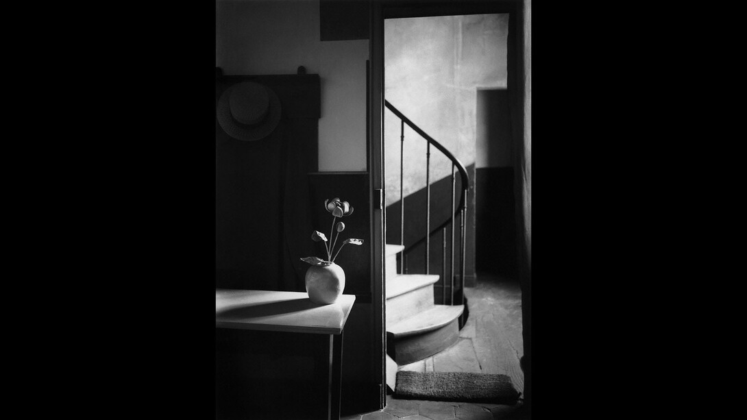 L'équilibriste, André Kertész. Courtesy of Jeu de Paume
