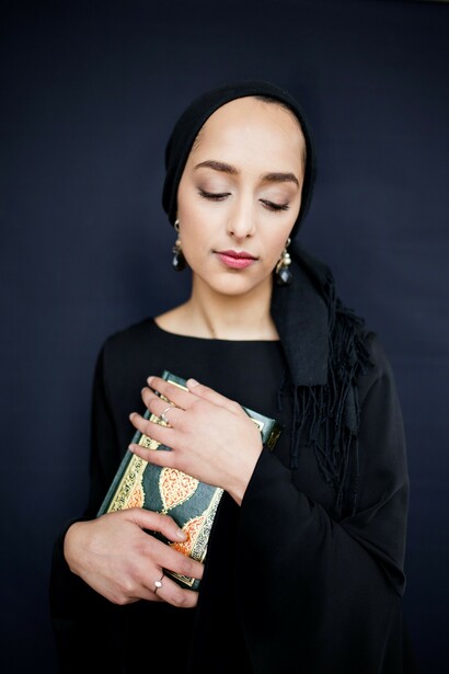 Portrait of Madinah Javed. Courtesy of Weltmuseum Wien. Photo by Emily Maciness