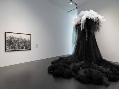 Ana María Hernando, Seguir cantando, vista de exhibición. Cortesía de MCA Denver