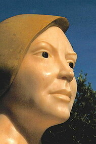Escultura de Natália Correia em Parque dos Poetas, Oeiras, Portugal