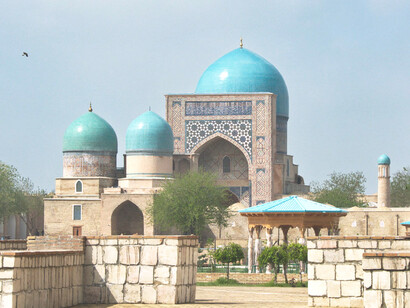 Mezquita de Kok Gumbaz en la región de Kashkadarya, Uzbekistán