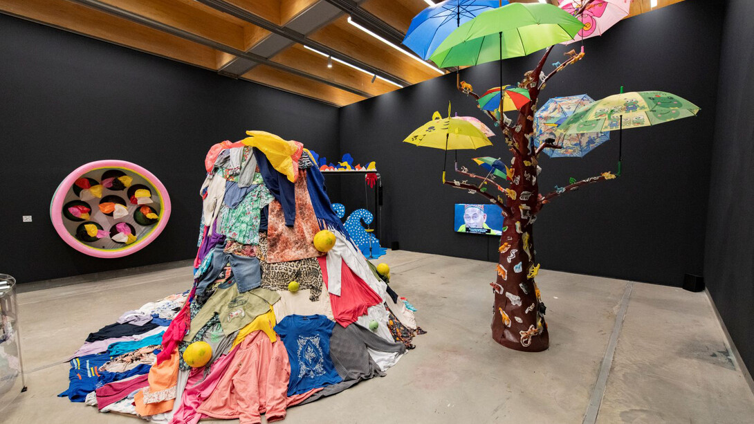 Para crianças: experiências com a arte desde 1968, vista da exposição. Cortesia da Pinacoteca