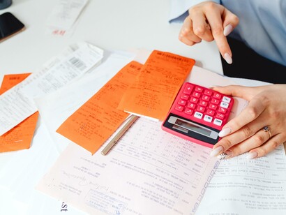 Setor financeiro calcula gastos empresariais