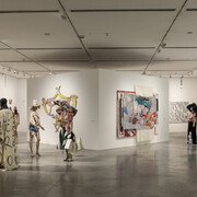 Varios artistas, Moderno y MetaModerno, vista de exhibición. Cortesía del Museo de Arte Moderno de Buenos Aires