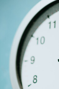 la procrastinazione e ci spinge a ritardare volontariamente quello che abbiamo da fare