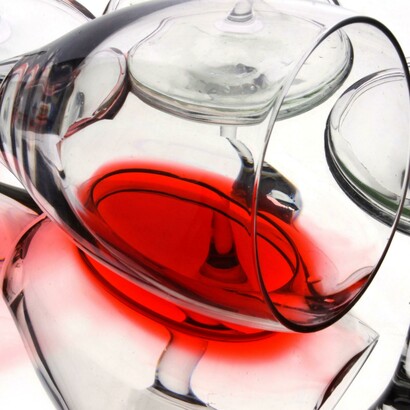 Rojo intenso en el vino de La Mancha