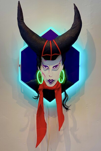 Joey Arias, 25x 41 x 12