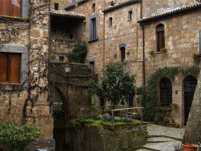 Vecchi palazzi a Civita di Bagnoregio