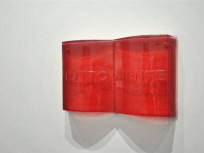 Chiara Dynys, Tutto Niente, 2015, metacrilato, 40 x 66 cm